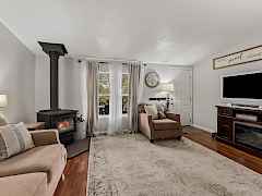 11_11-1088 mission ridge way-kettle fall