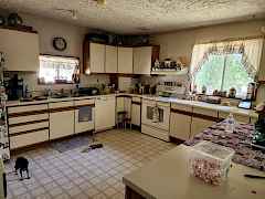 24411 house kitchen